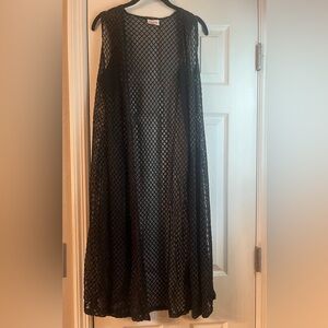 LuLaRoe Joe, sheer back with shiny gold diamond pattern sewn in, small